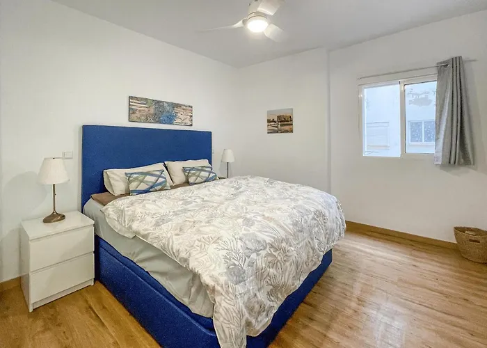 Amazing apartment in Málaga with WiFi&2 Bedrooms